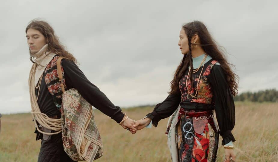 O Cabelo Que Flui: Ondas Naturais e Penteados Despojados - inspiração 2