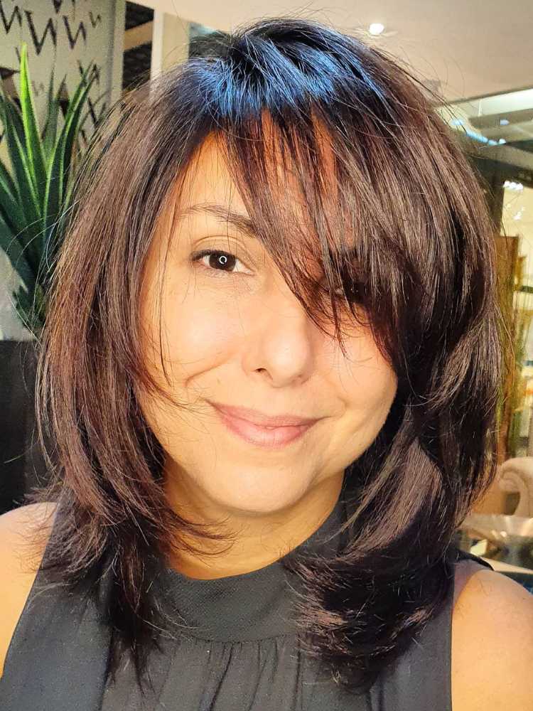 Cores e Luzes: Como Elas Podem Complementar o Corte - inspiração 2