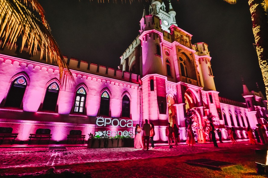 Cuidados com a Pele: A Abordagem Personalizada que Você Encontra na Época Cosméticos - inspiração 2