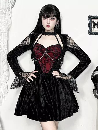 A Roupa Gótica: Tecidos, Cortes e Cores Essenciais - inspiração 1