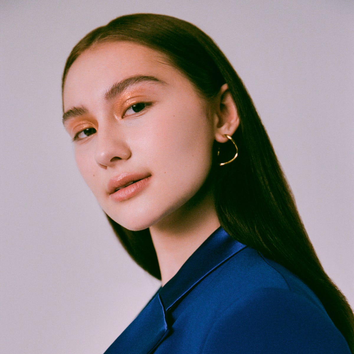 Harmonizando o Estilo Lola Tung Com Seu Dia a Dia - inspiração 1