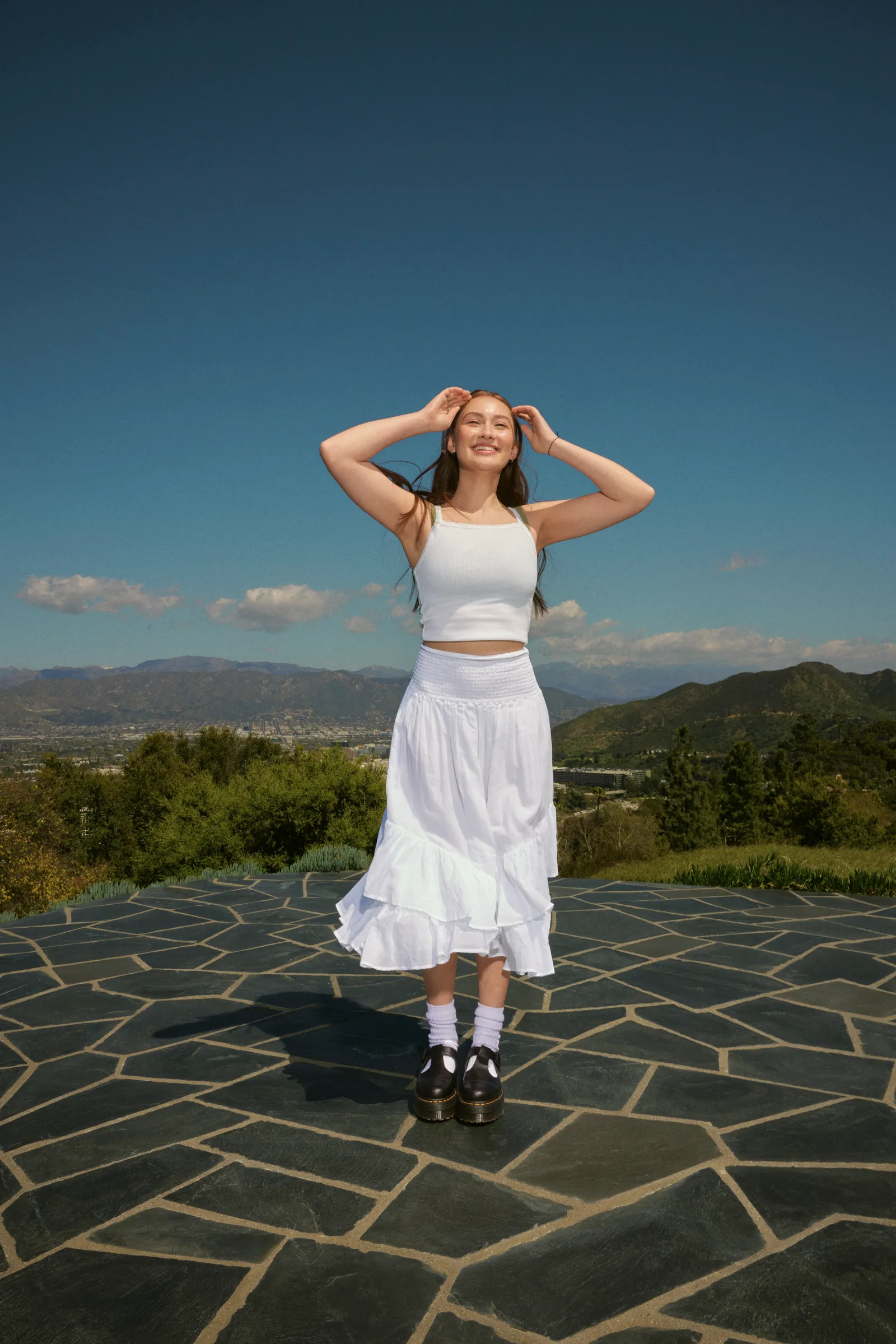 Onde Encontrar Peças Inspiradas em Lola Tung - inspiração 1