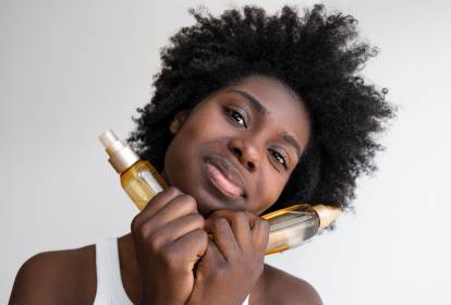 Óleo de Jojoba: O Equilíbrio Perfeito para o Couro Cabeludo Oleoso e Pontas Secas - inspiração 2