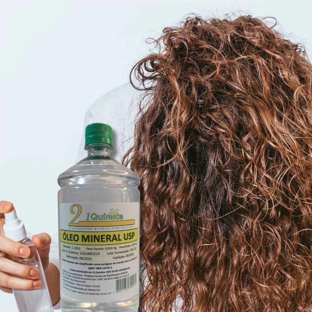 Os Benefícios Reais do Óleo Mineral para a Saúde Capilar - inspiração 1