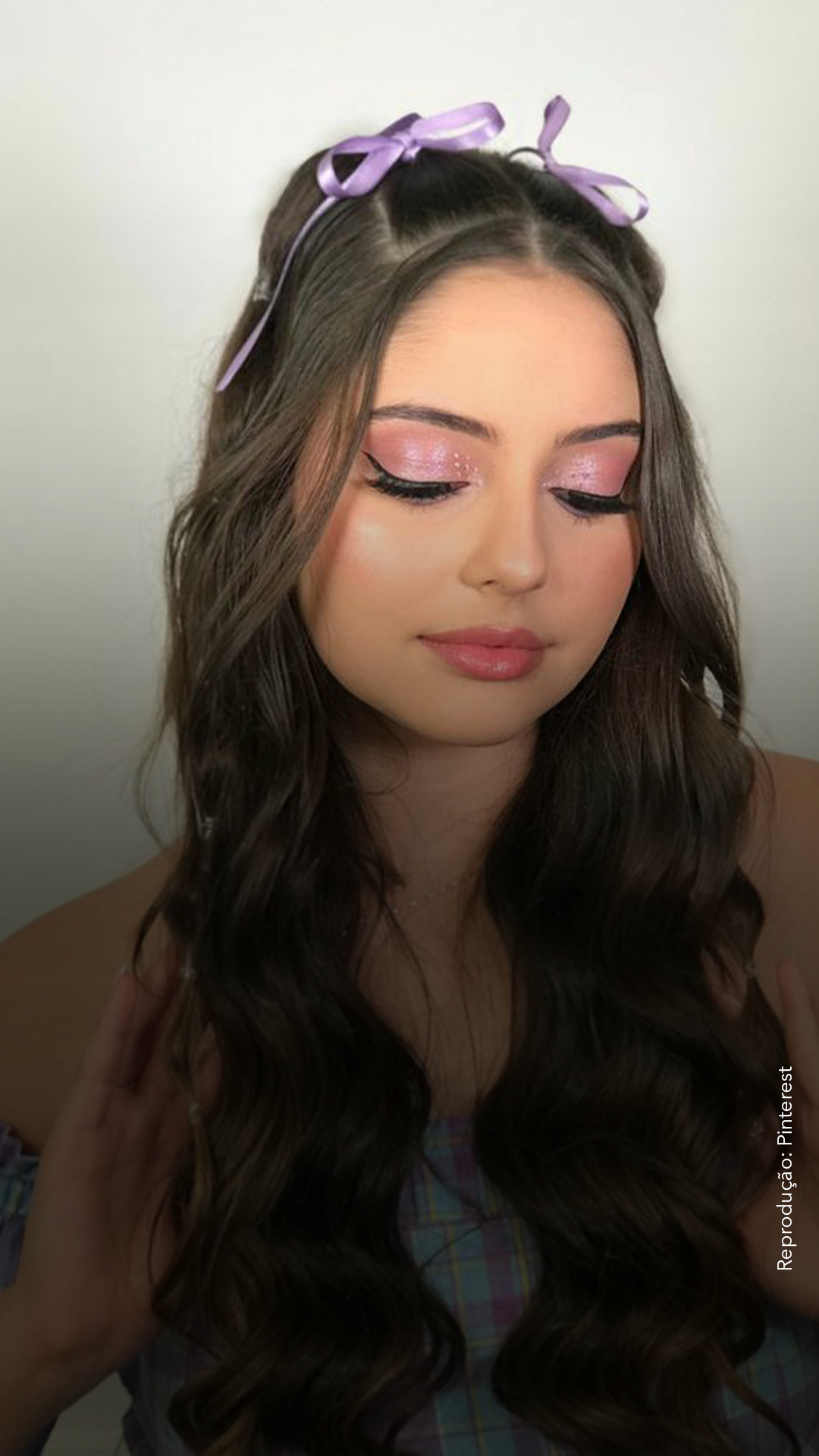 Cabelos Soltos com Ondas Suaves: Beleza Natural e Versátil - inspiração 2