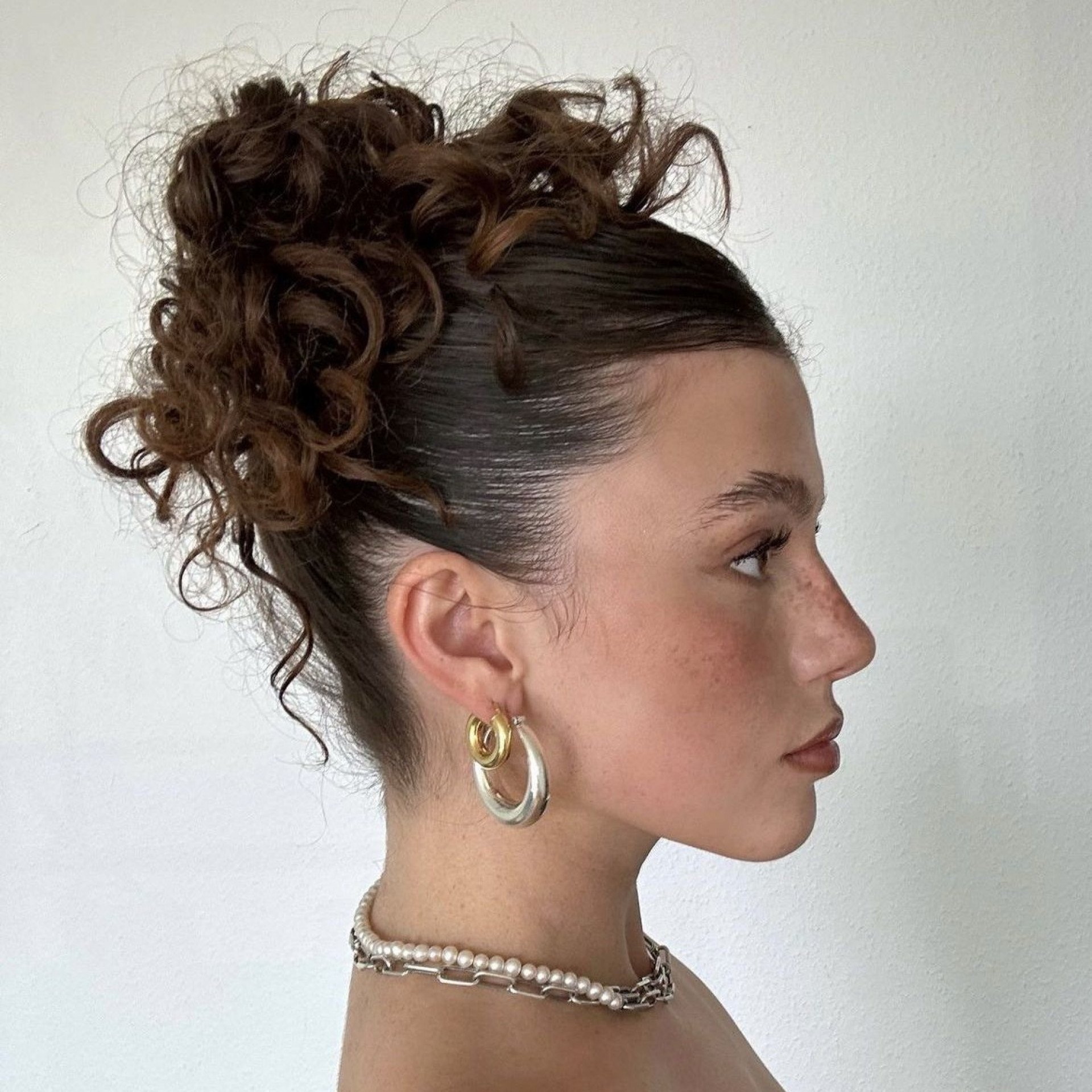 Acessórios Que Transformam: Tiara, Presilha e Lenço - inspiração 2