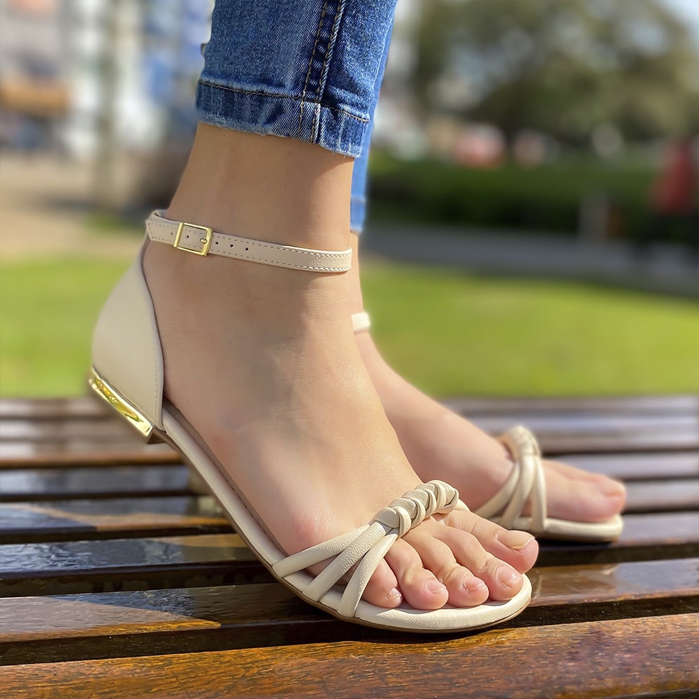 Rasteirinhas Para o Dia a Dia: Conforto Que Combina Com Tudo - inspiração 2