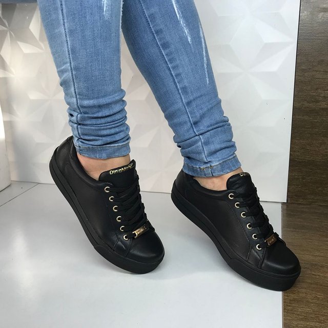 Tendências em Tênis Preto: Inovações que Elevam Seu Estilo - inspiração 1