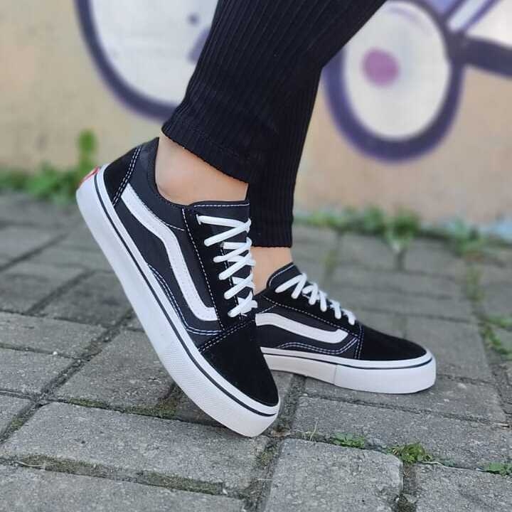 Como Combinar Vans com Diferentes Looks - inspiração 1