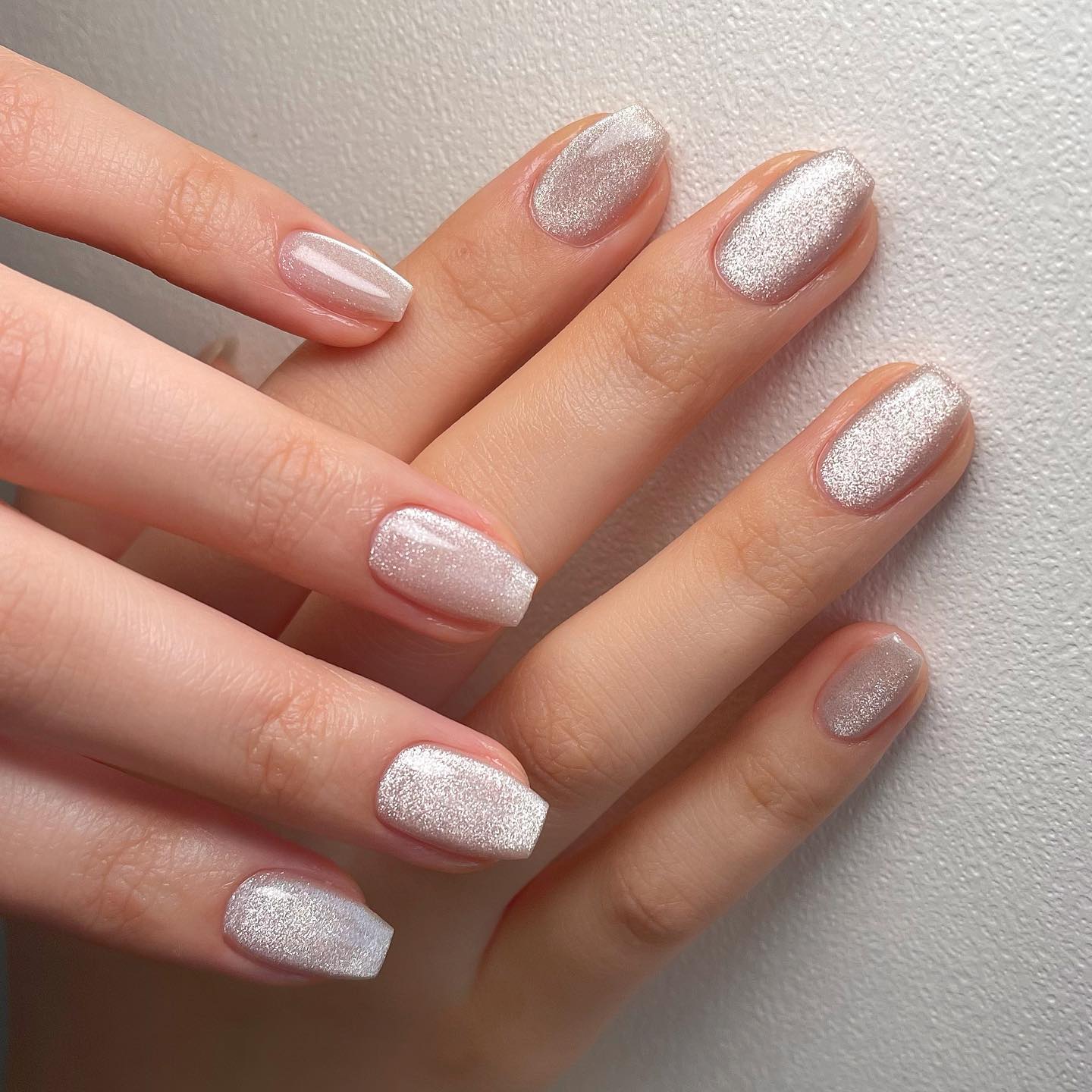 Tendências Atuais em Cores e Designs para Unhas Postiças - inspiração 1