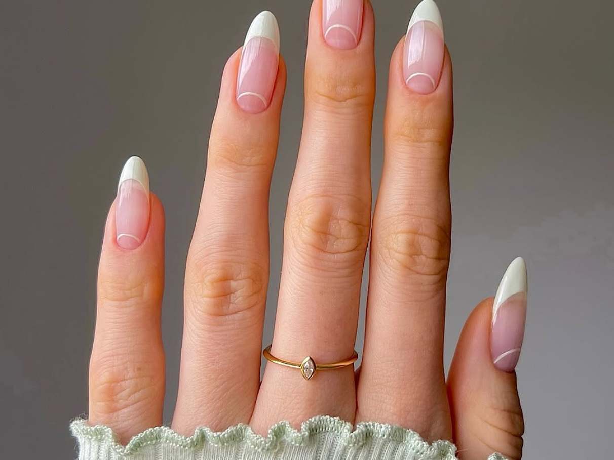 Minimalismo Chic: Designs Sutis em Branco - inspiração 1