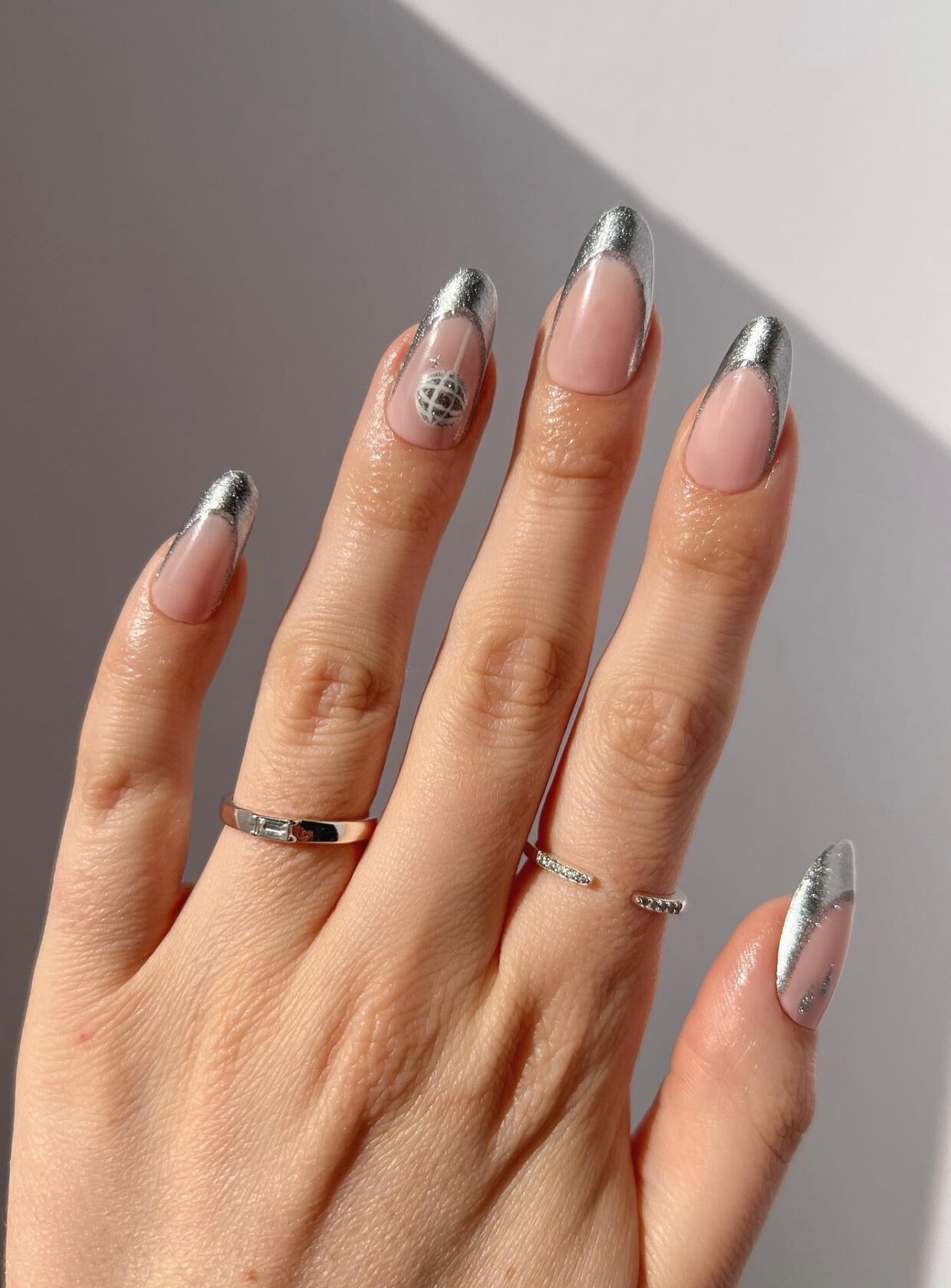 Aura Nails: O Toque Místico e Delicado - inspiração 2