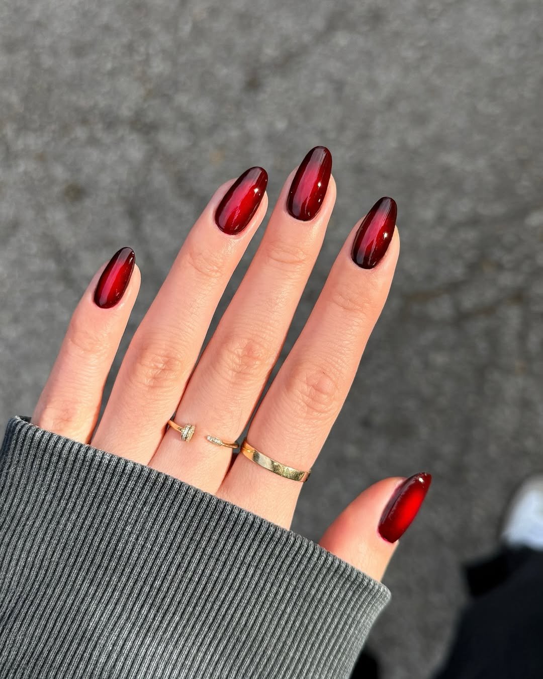Versatilidade do Esmalte Vermelho: Do Clássico ao Ousado - inspiração 1