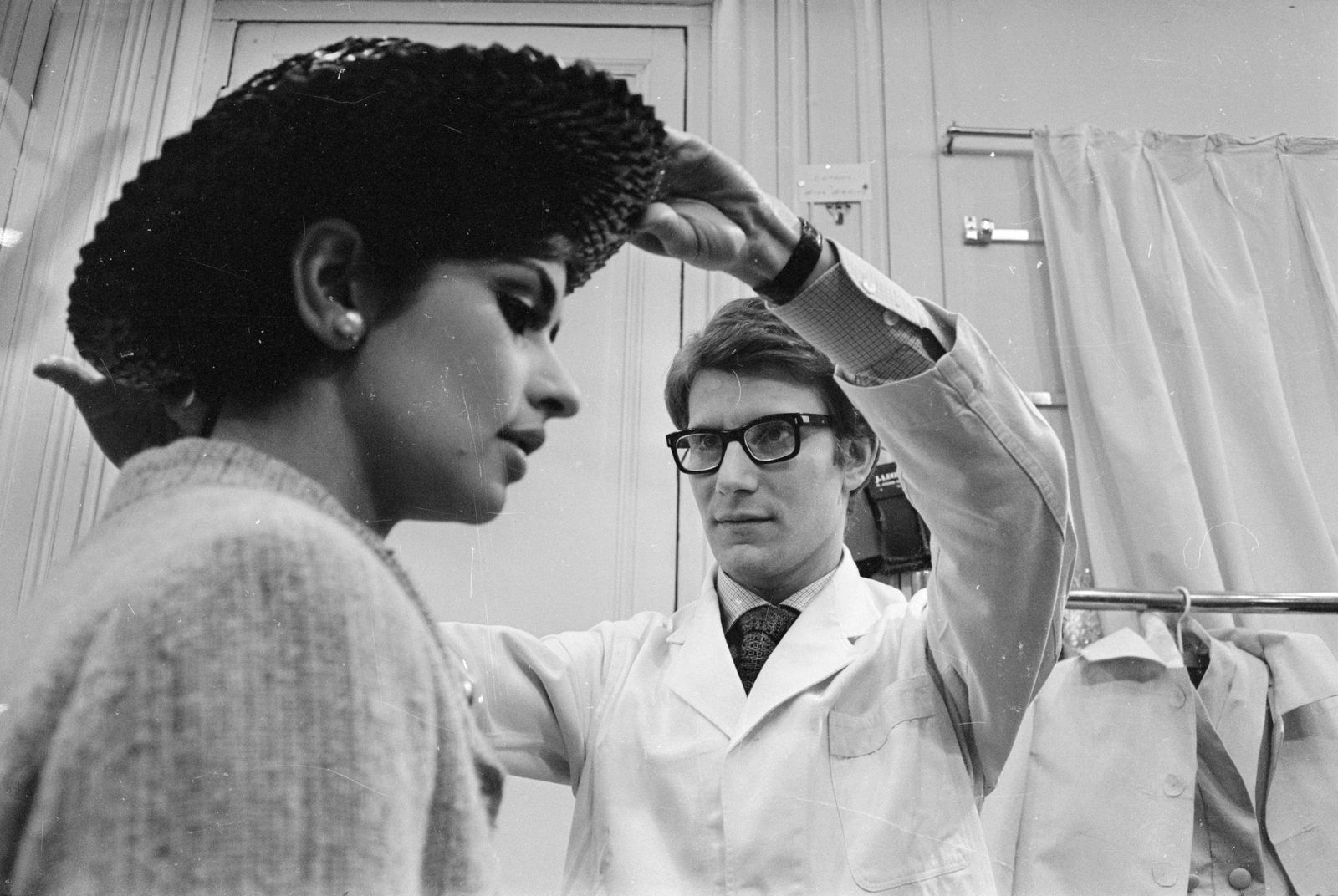 O Impacto de Yves Saint Laurent na Moda Contemporânea - inspiração 1