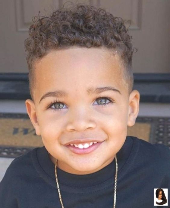 1 corte de cabelo bebe