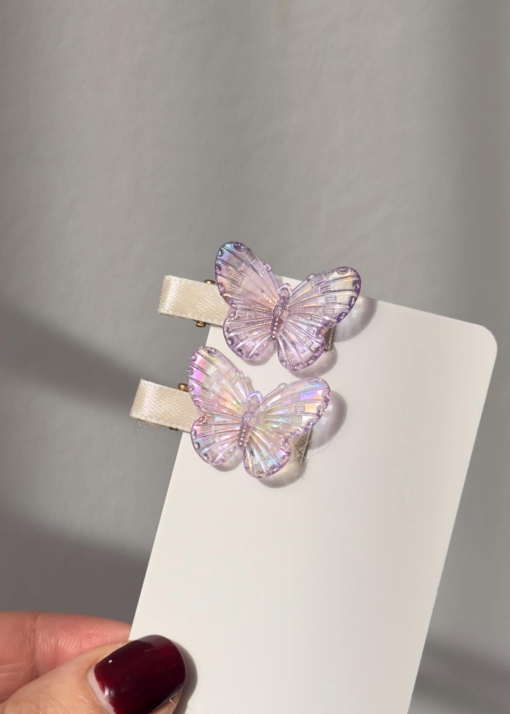 erros comuns ao usar presilhas borboleta y2k e como evitar