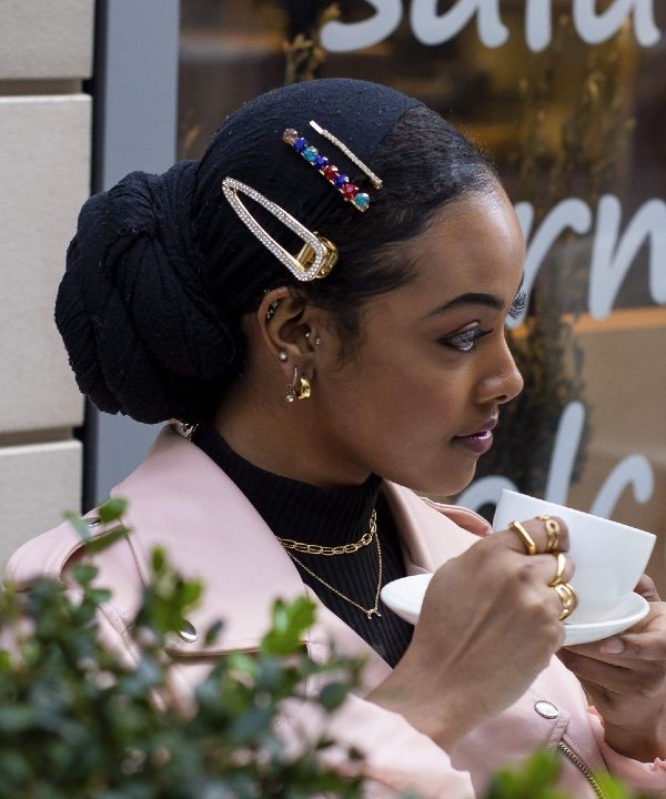 Magic Bun: O Segredo para Coques Rápidos e Elegantes