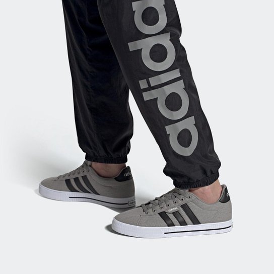 Adidas Daily 3.0 moderno