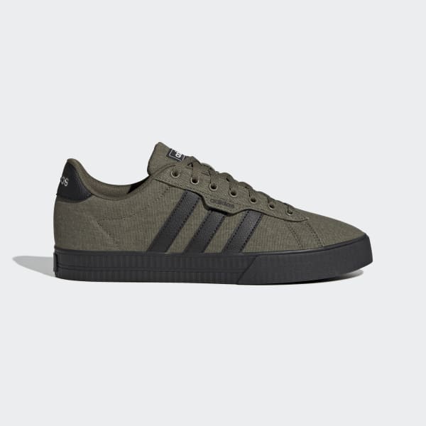 Adidas Daily 3.0 streetwear