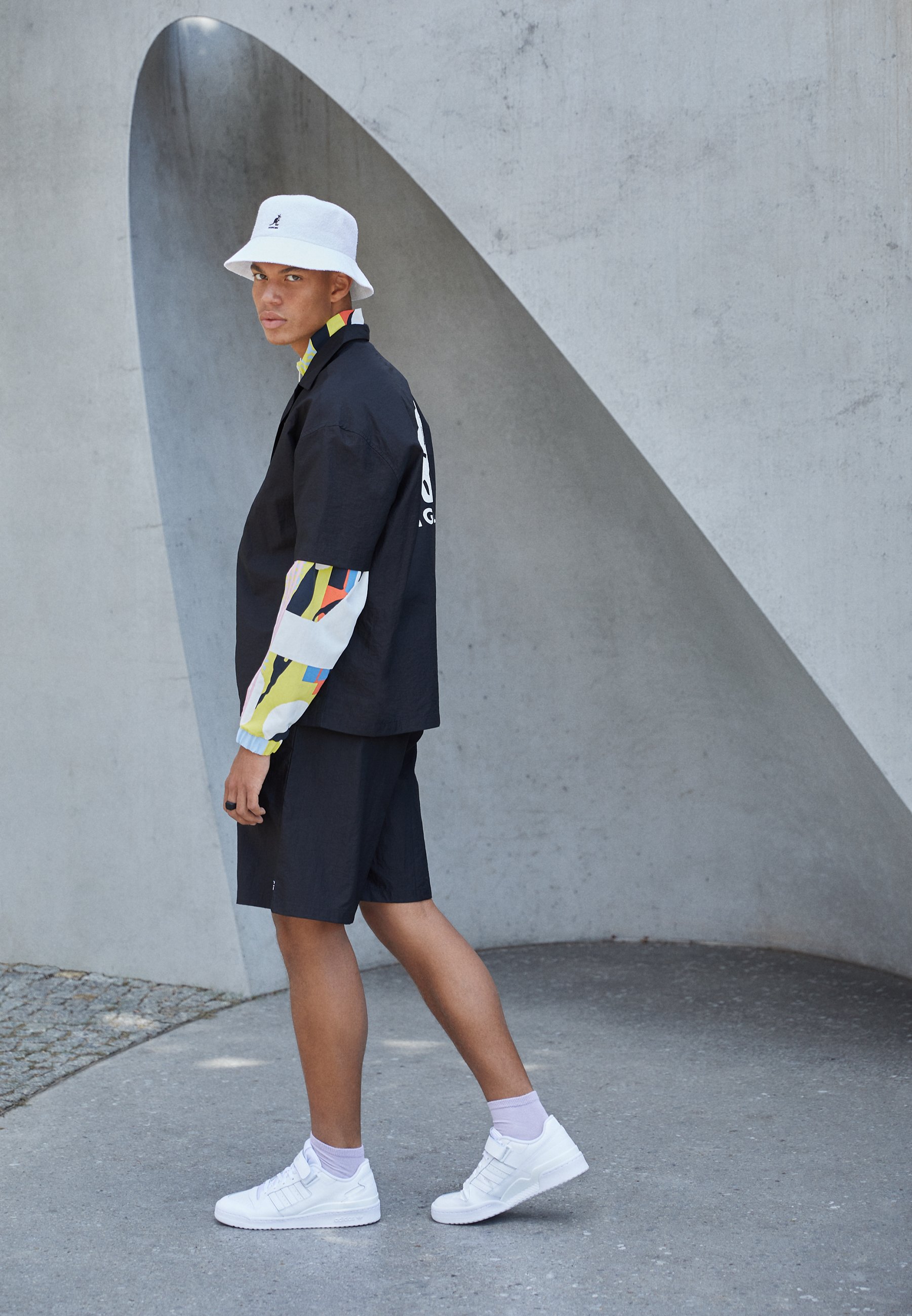 adidas forum low outfit