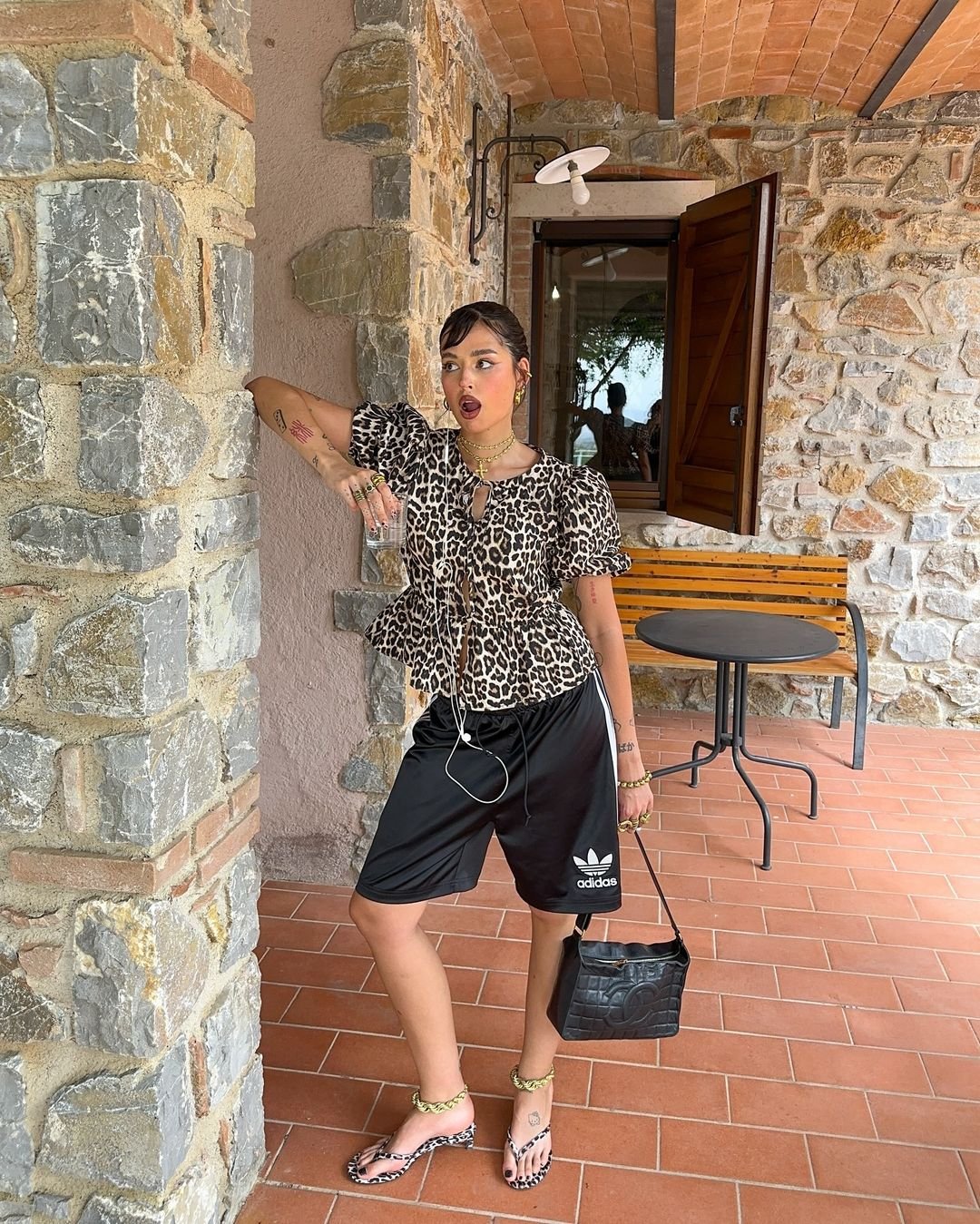 adidas onça looks com jeans