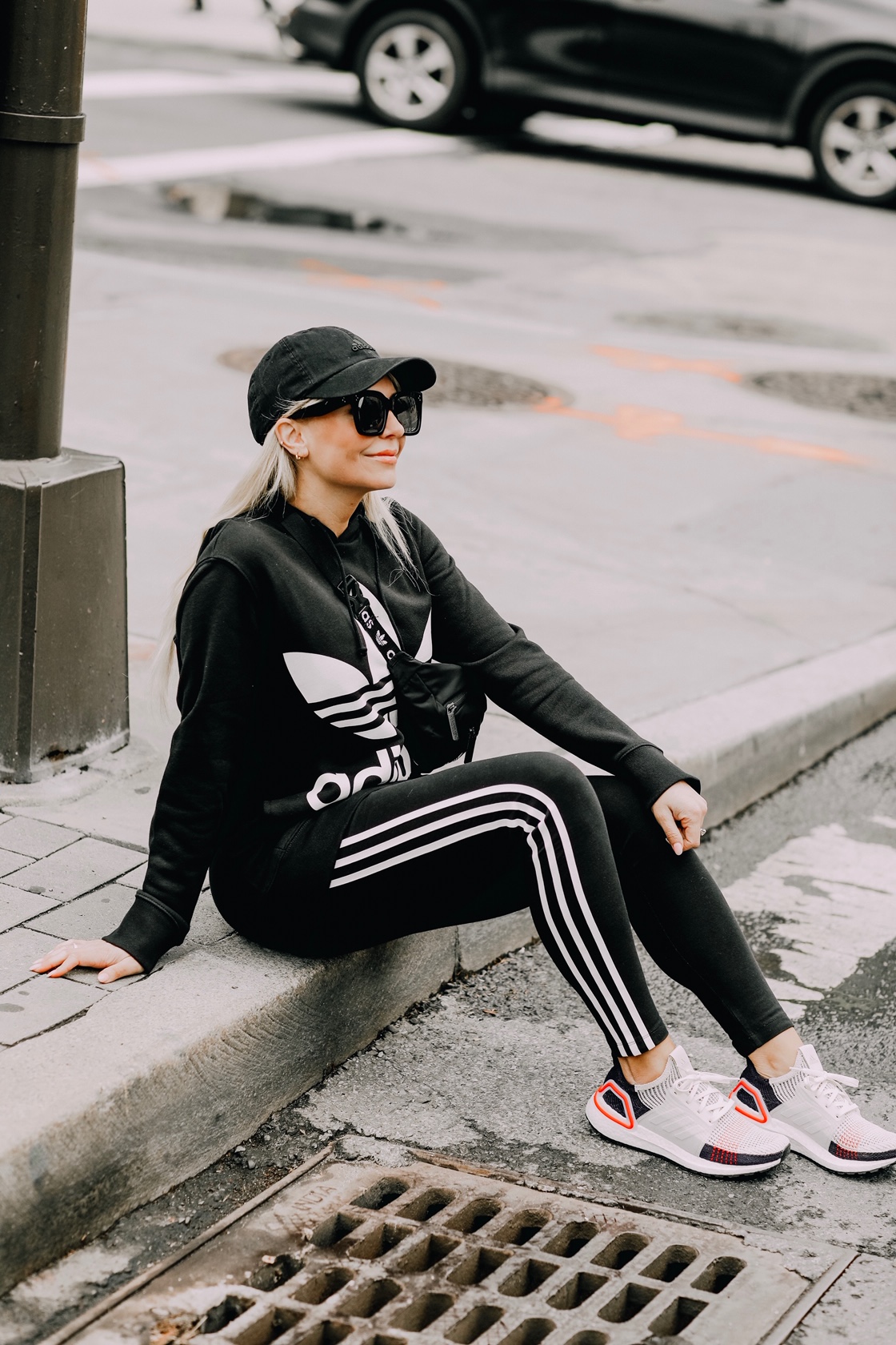 Adidas Ultraboost 5 DNA