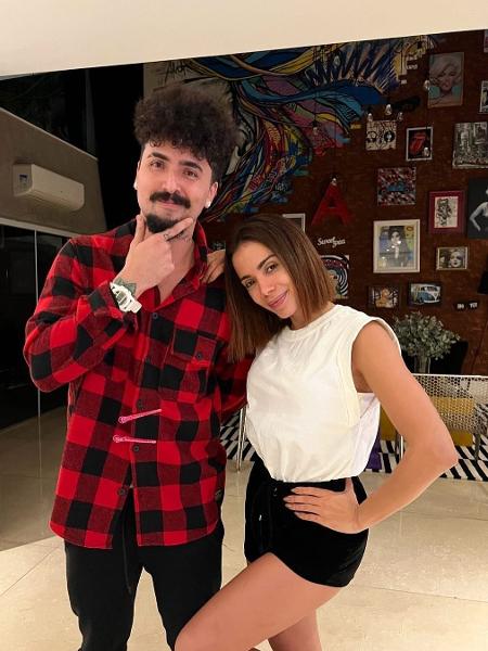 Como Anitta Manteve o Long Bob: Dicas de Estilo e Cuidados