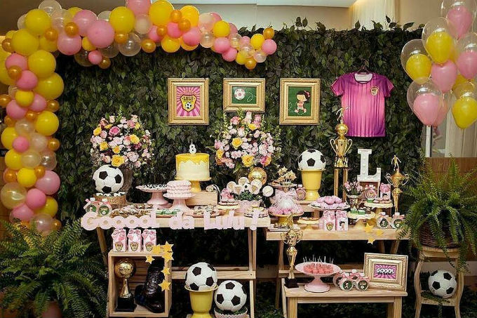 enfeites mesa futebol