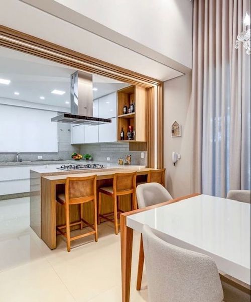 Bancada de cozinha americana com divisória
