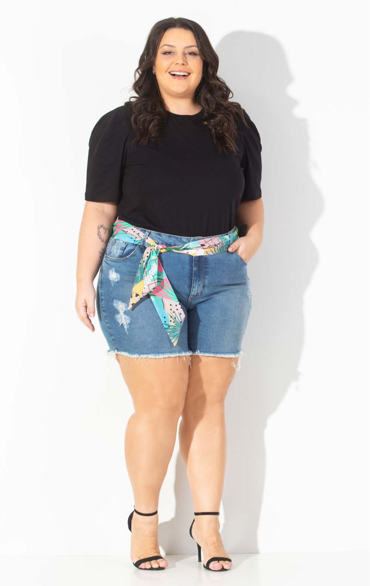 bermuda feminina plus size branca