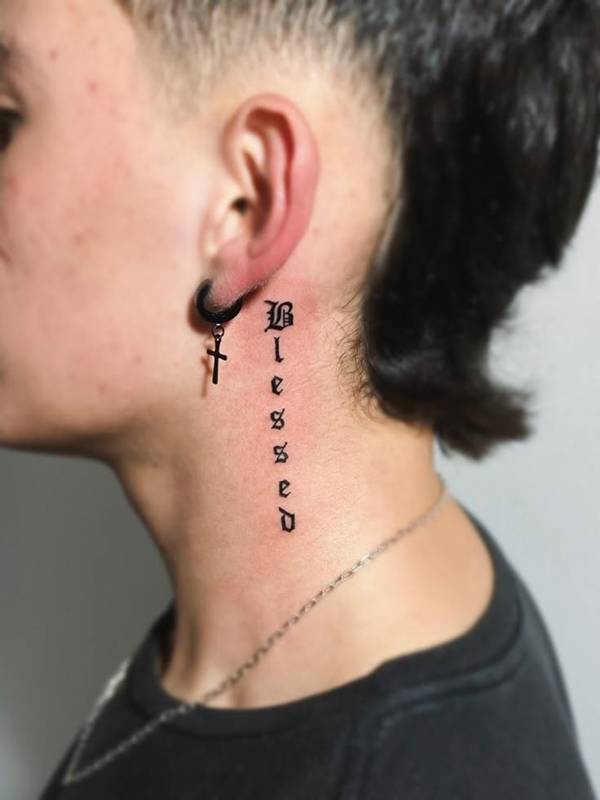tatuagem blessed inspiração divina