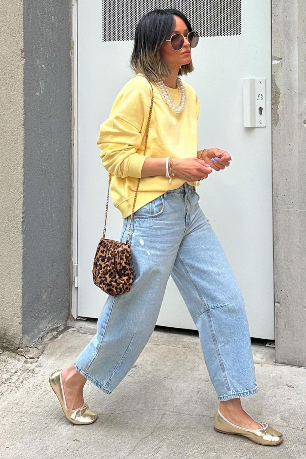 styling blusa amarela