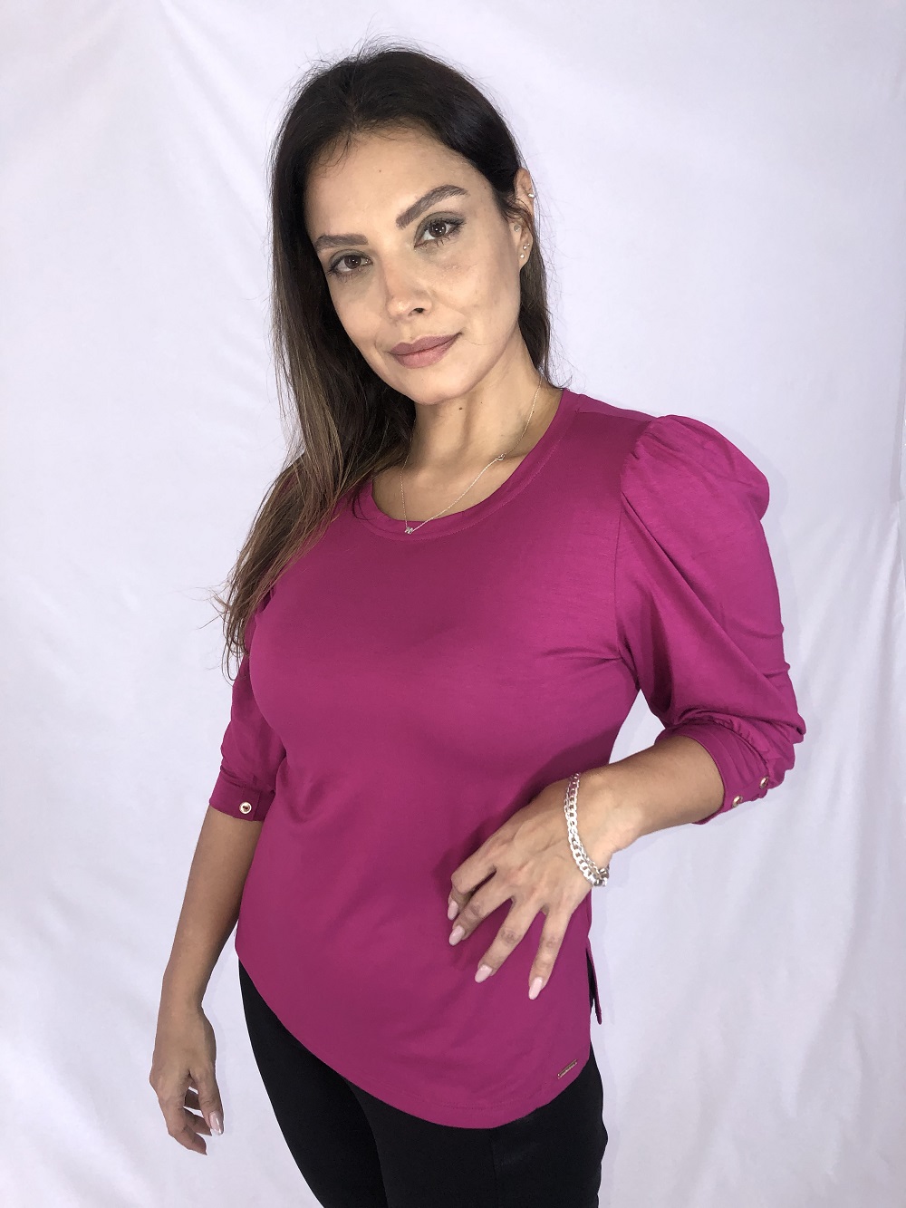 blusa manga 3/4 com jeans