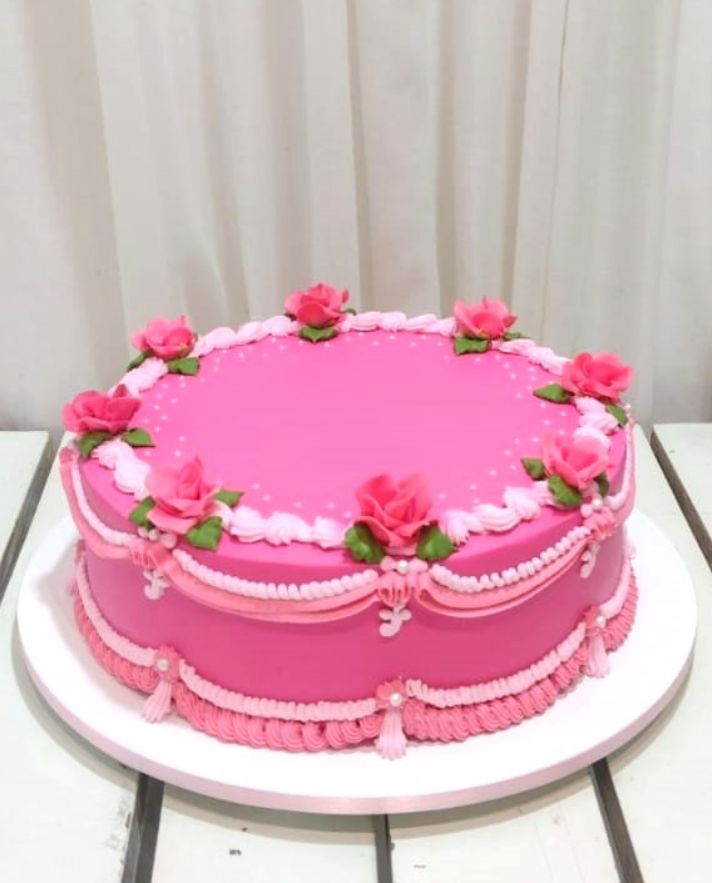 bolo feminino simples