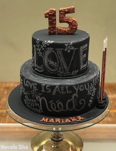 ideias bolo 15 anos