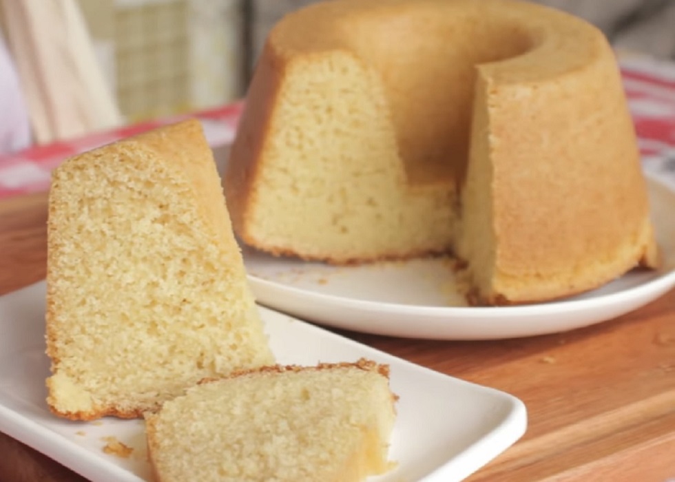 7 receitas de bolo de arroz úmido e delicioso