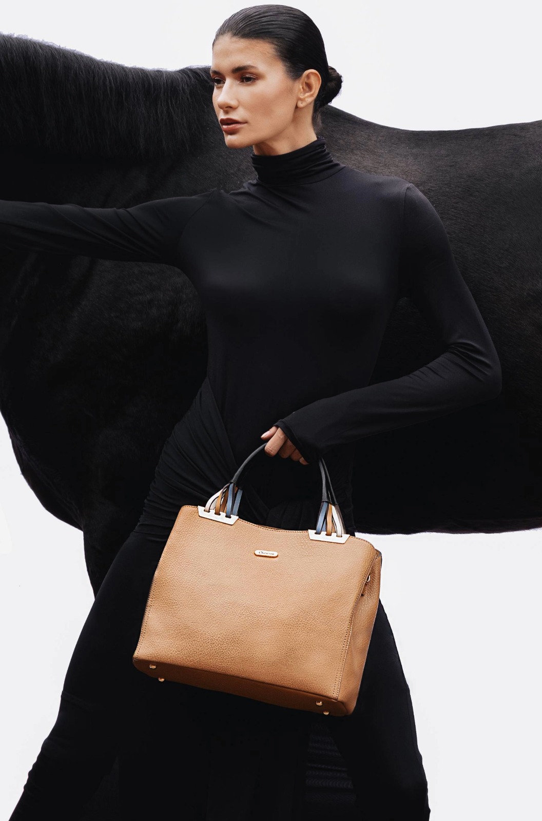 bolsa chenson preta elegante