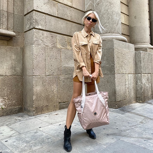 bolsa kipling preta looks
