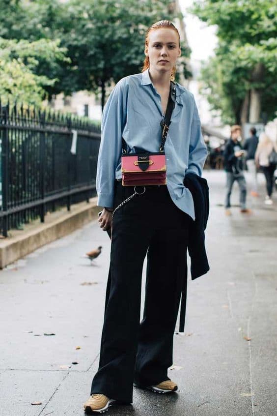 looks com shoulder bag