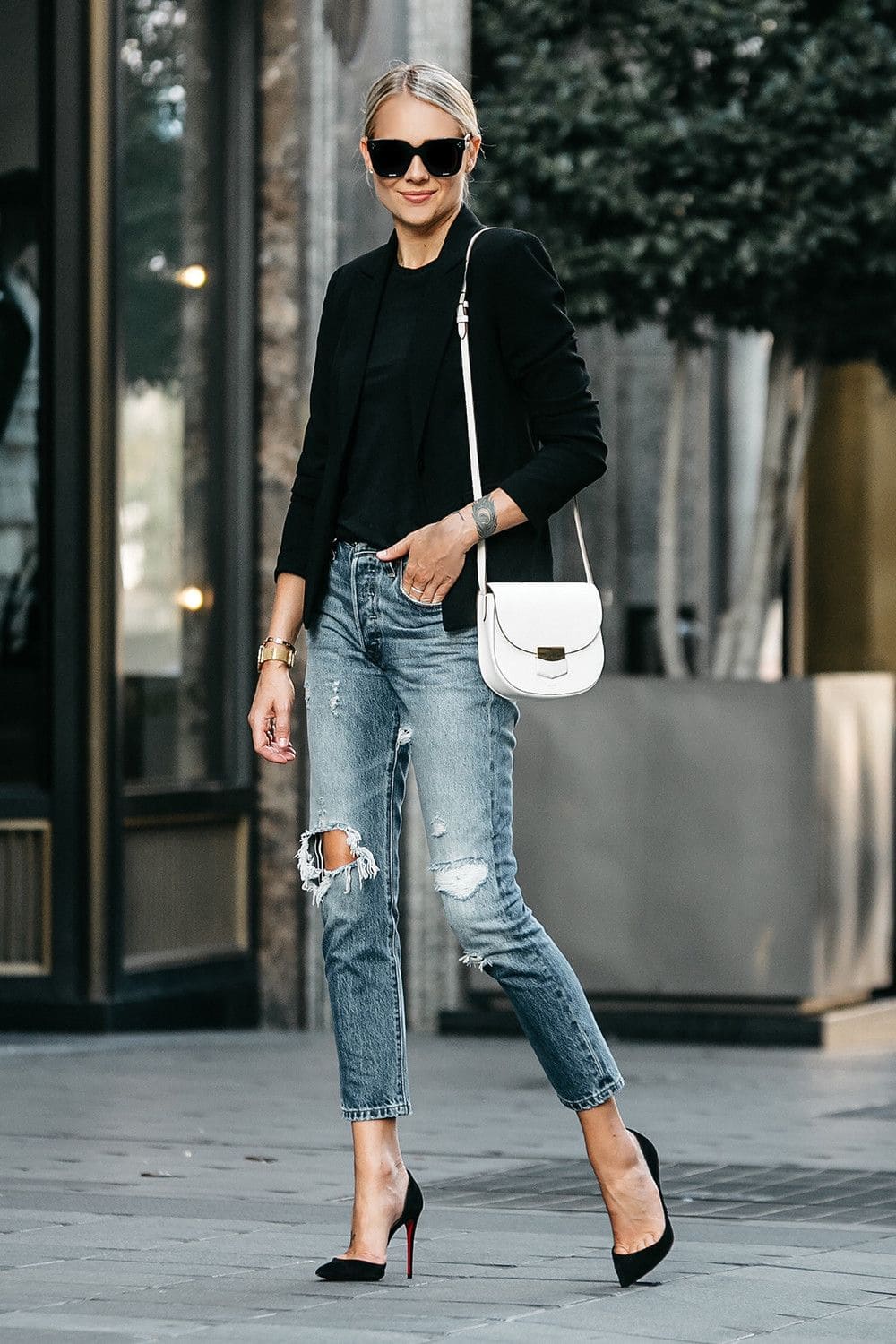 bolsa lateral preta looks
