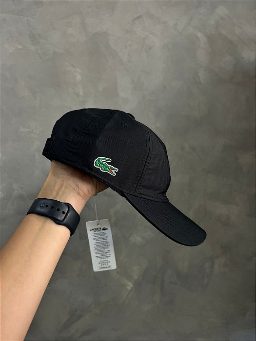 boné Lacoste preto athleisure