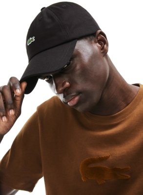 boné Lacoste preto com logo
