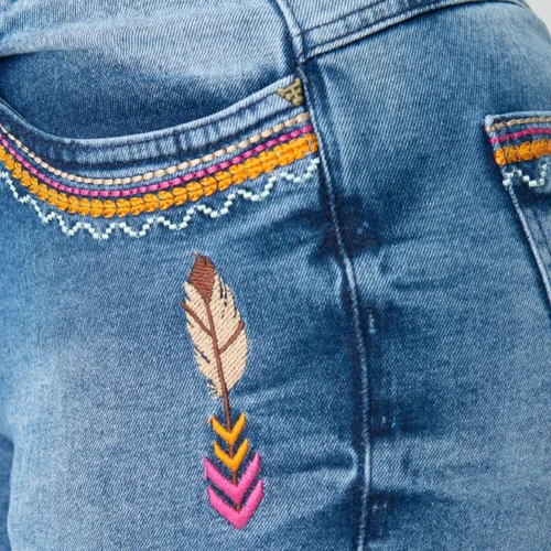 bordado em jeans country