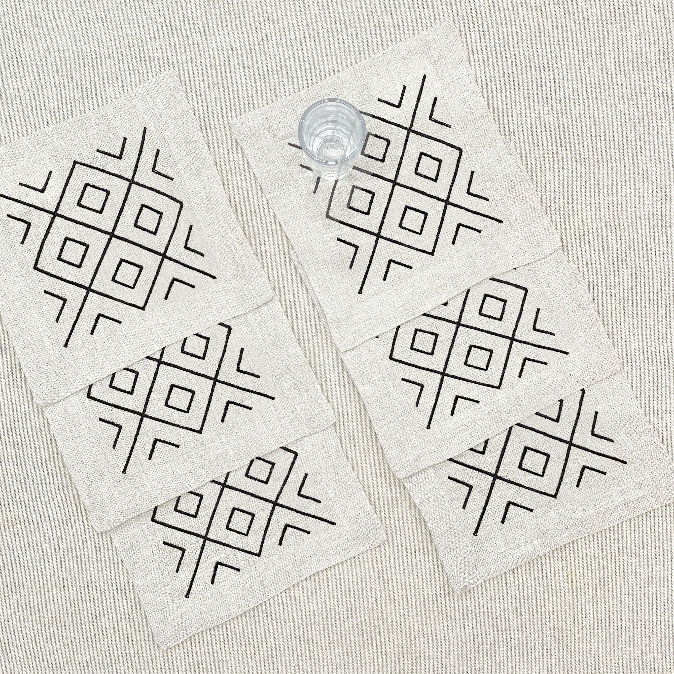 Como Escolher o Tecido e a Linha Certa para seu Bordado Geométrico