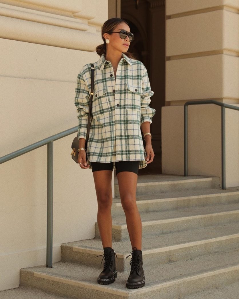 bota cano curto com calça jeans