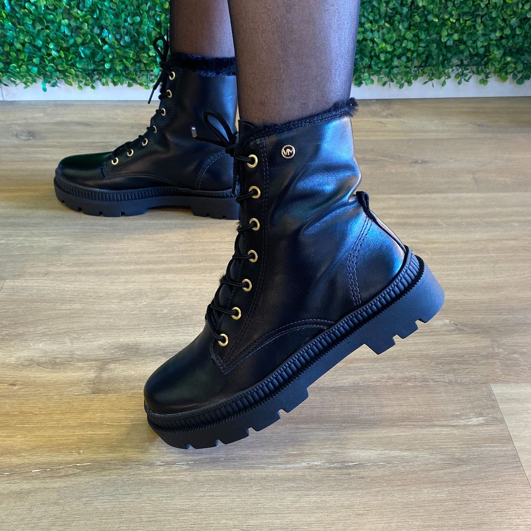 bota coturno Via Marte