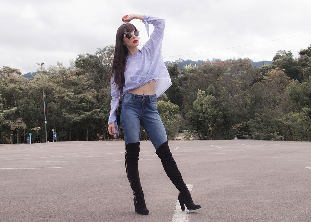 bota over preta com saia