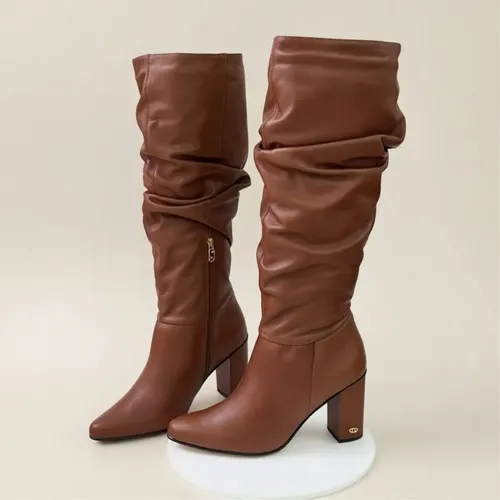 botas over the knee