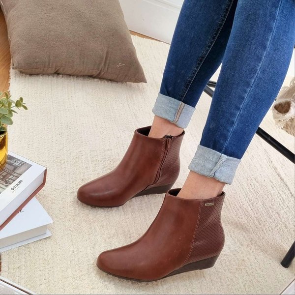 Bota Modare Cano Curto