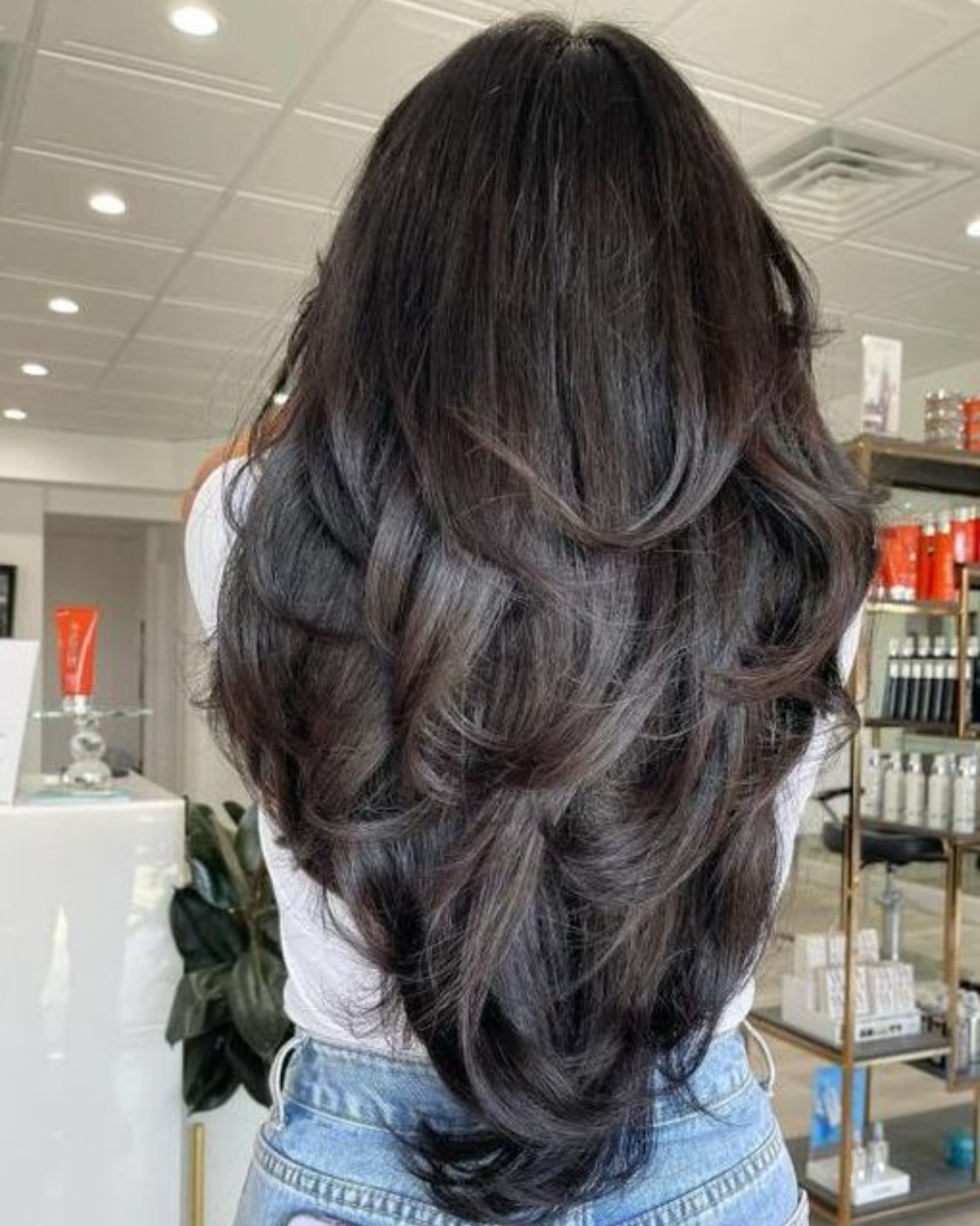 Do Liso ao Ondulado: Entenda o Cabelo 1C e Como Realçar Sua Beleza Natural